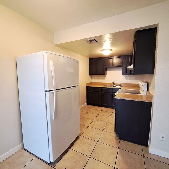 Foto del edificio - 4368 N Vornsand Dr