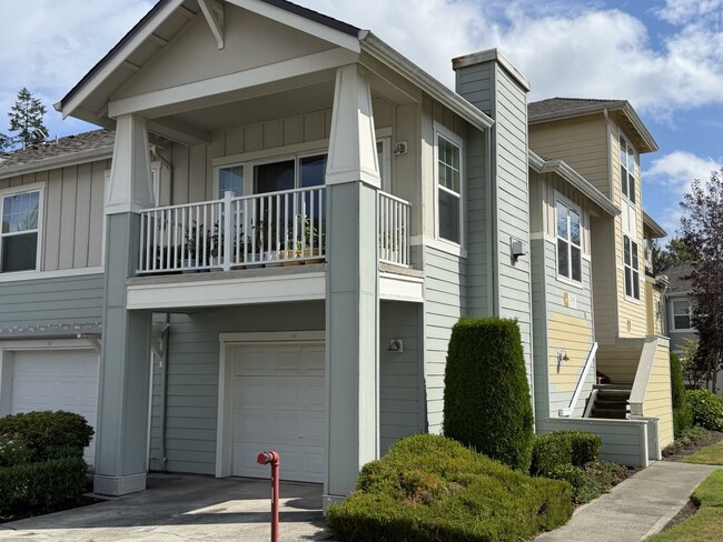 Building Photo - 22663 NE Alder Crest Dr