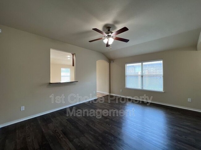 Building Photo - 4212 Mantis St