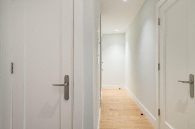 Foto del edificio - 286 Chestnut Hill Ave