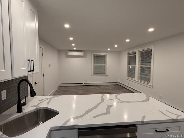 Foto del edificio - 19 Bellport Ln