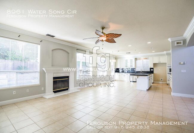 Building Photo - 8961 Water Song Cir
