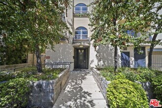 Building Photo - 5315 Bellingham Ave