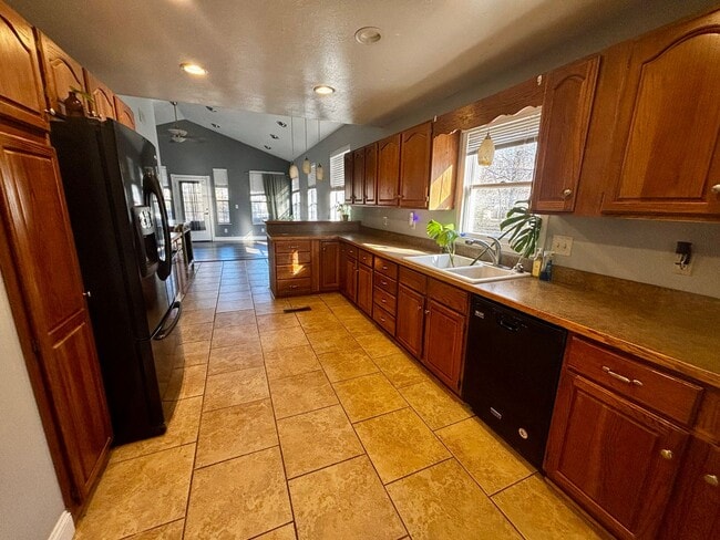 Foto del edificio - Italian Estates Property Management