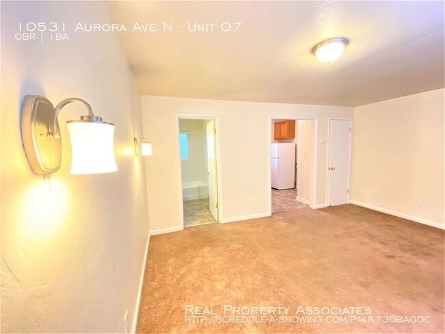 Building Photo - 10531 Aurora Ave N