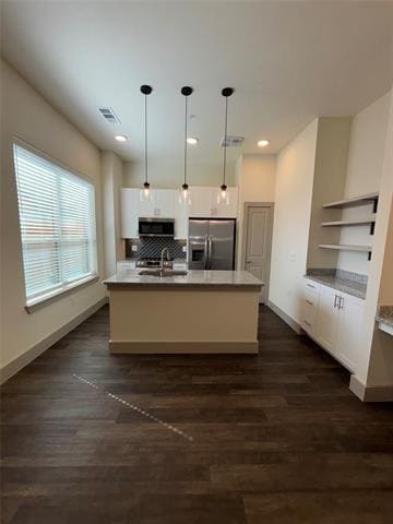 Building Photo - 2036 Oak Grove Ln