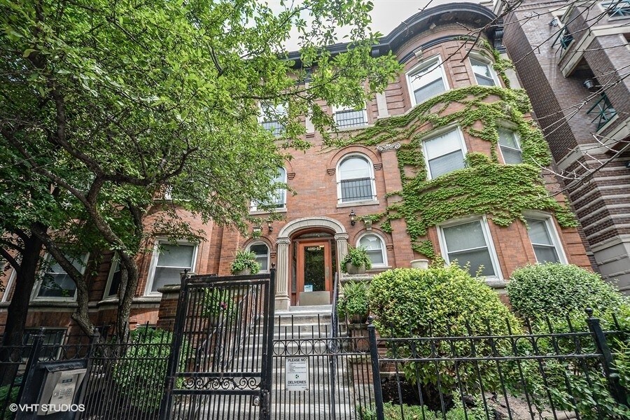 Foto principal - 4053 N Sheridan Rd
