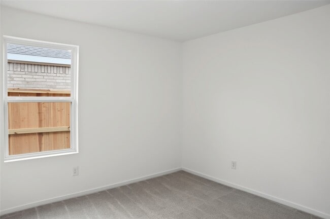Building Photo - 16819 Spotted Oak Dr
