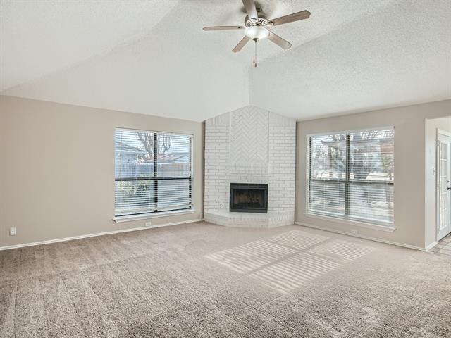 Building Photo - 1405 Sedalia Dr