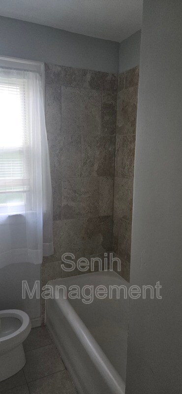Foto del edificio - 17331 Quincy St