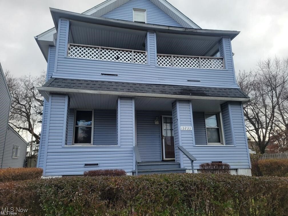 Foto principal - 13233 Carrington Ave