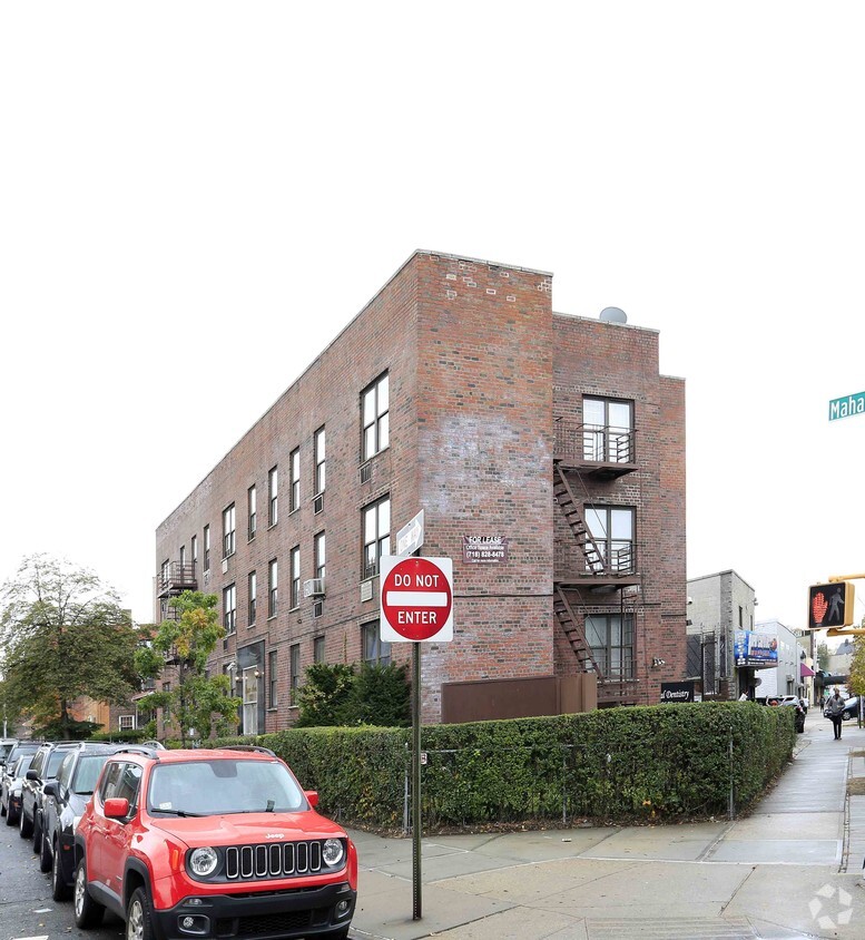 1821 Mahan Ave, Bronx, NY 10461 Apartments in Bronx, NY