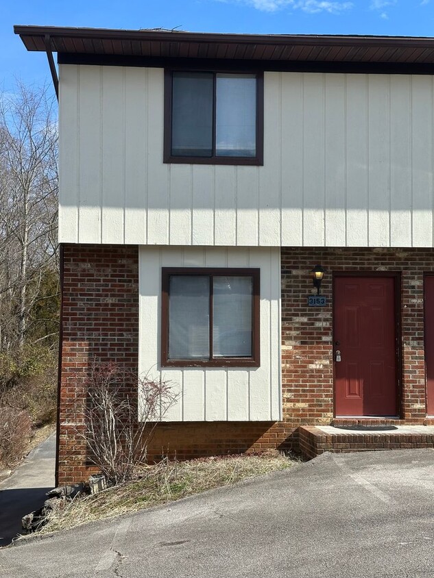 Foto principal - 2 Bedroom / 1.5 Bath Townhome Kingsport TN