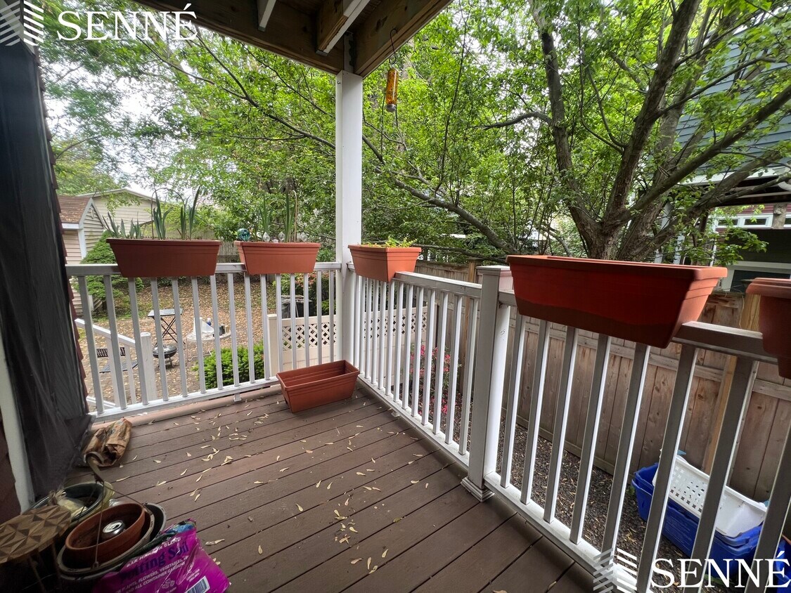 Primary Photo - 23 Sargent St