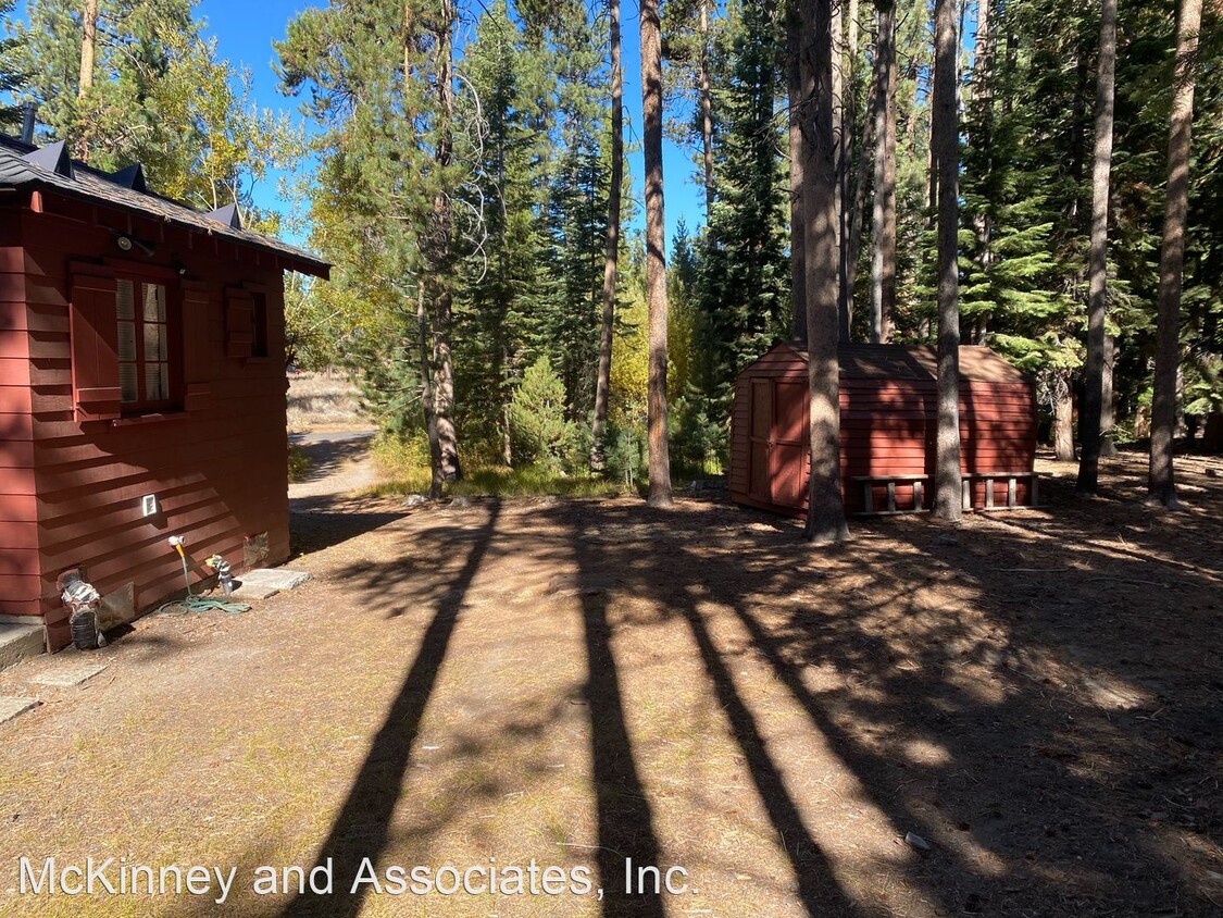 Primary Photo - 2 br, 1.5 bath House - 3929 Cedar Ave