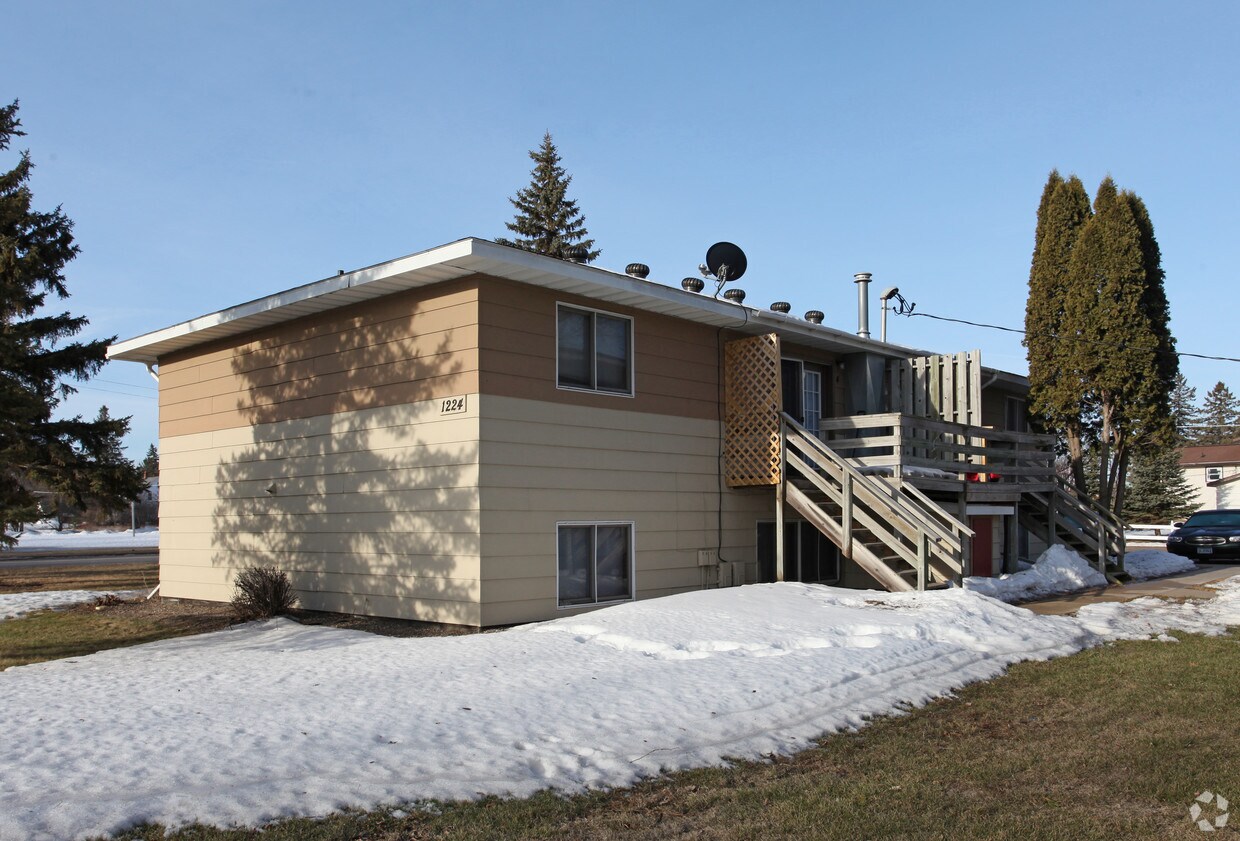 Building Photo - 1220-1226 13th St SE