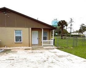 Building Photo - 1053 Scott St