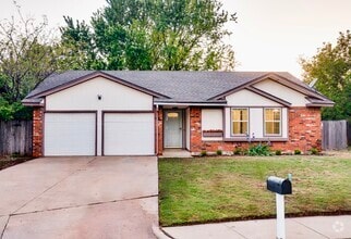 Building Photo - 809 Teal Pl