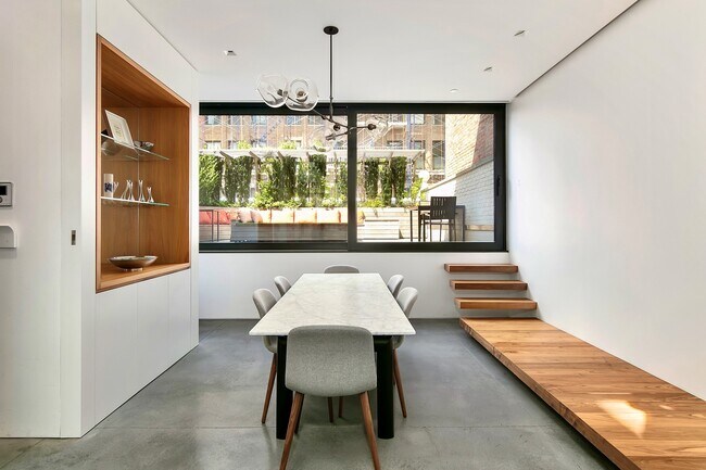 Building Photo - Furnished Duplex PH Loft with Two Decks