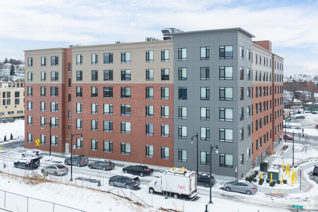Alt Building - District 120