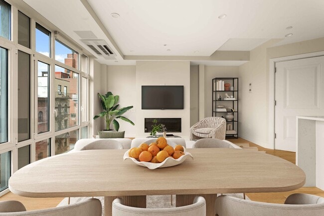 Building Photo - 242 Elizabeth St