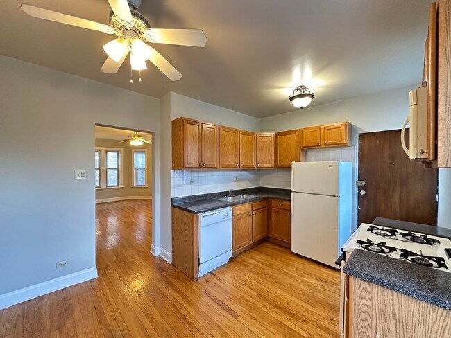 Foto del edificio - 4041 N Paulina St