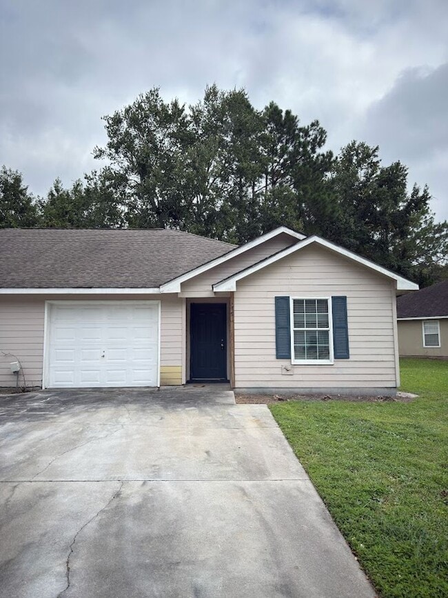 Building Photo - 119 Sapelo Dr