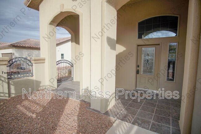 Building Photo - 5632 Valley Maple Dr