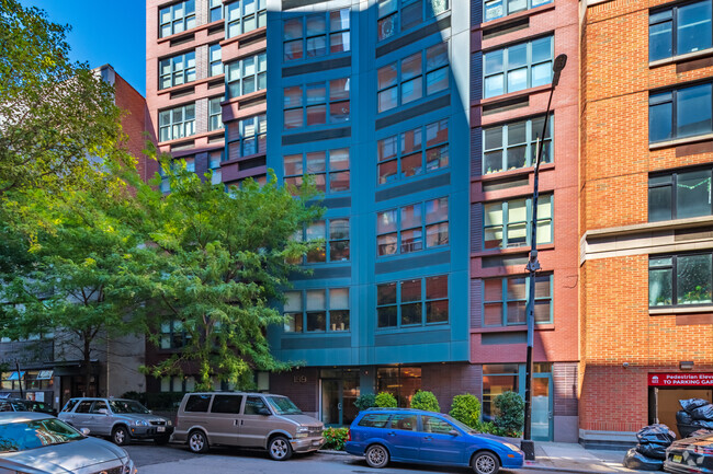 Foto del edificio - Lookout Hill Condominium