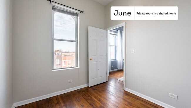 Foto del edificio - Room in Shared 3 bed/2 bath home