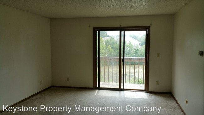 Building Photo - 2635 Westwinds Dr