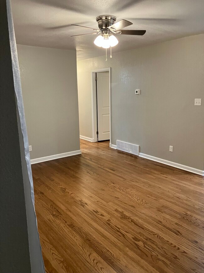 Foto del edificio - 1821 Lark Bunting Ln