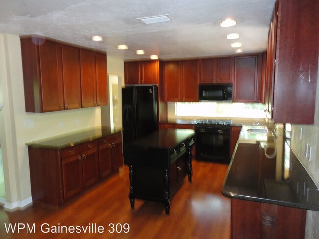 Foto del edificio - 8404 SW 28th Pl