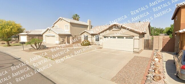 Building Photo - BEAUTIFUL FAMILY HOME IN PEORIA!!!