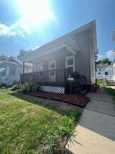 Building Photo - 1804 14th Ave