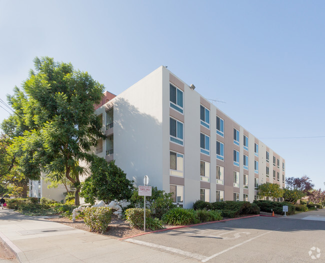 Valley Village Retirement Community Apartments - Santa Clara, CA ...