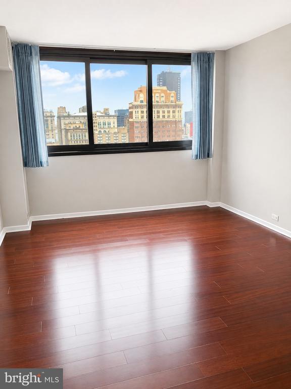 Foto del edificio - 1326 Spruce St