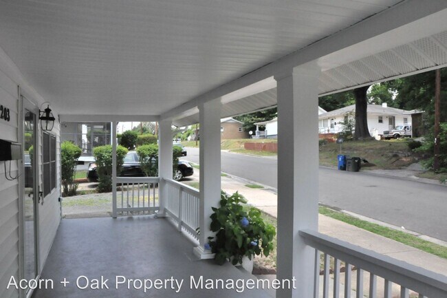 Foto del edificio - 2 br, 1 bath House - 1203 Hazel St