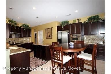 Building Photo - 25394 Singleleaf St