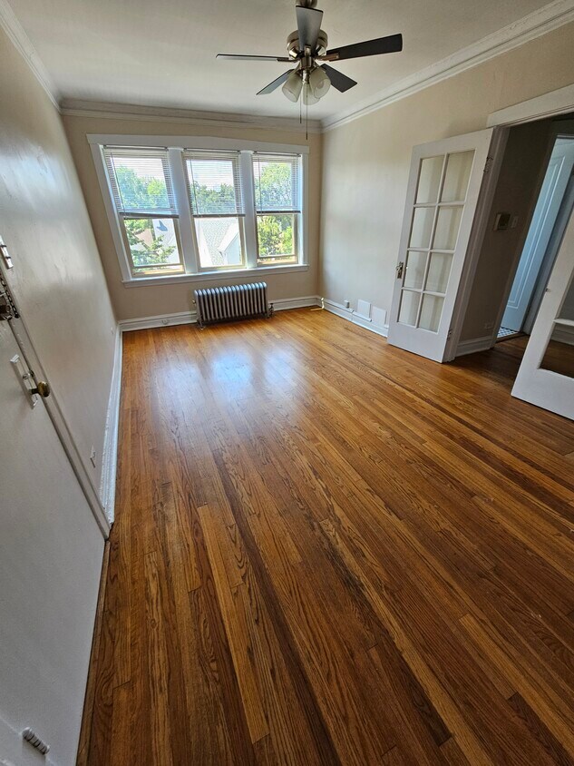 Foto principal - 4111 N Sacramento Ave