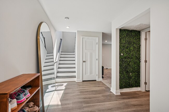 Foto del edificio - 134 Torrey Dr