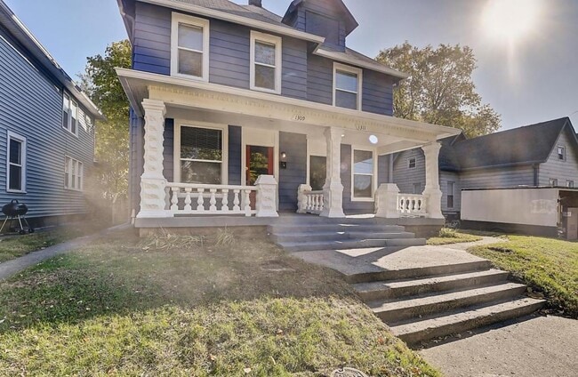 Building Photo - 1309 Wright St