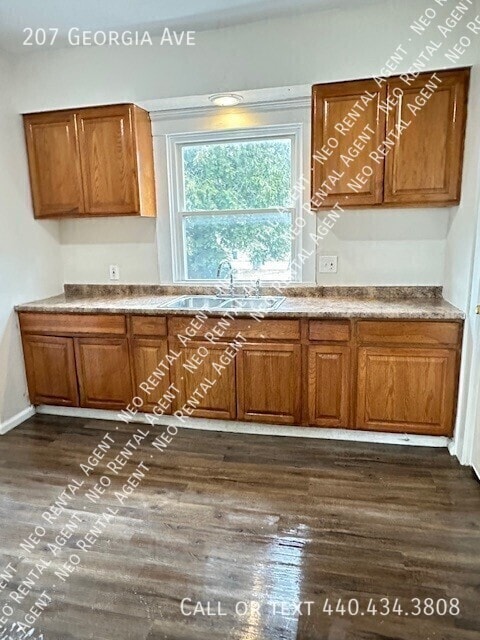 Foto del edificio - 207 Georgia Ave