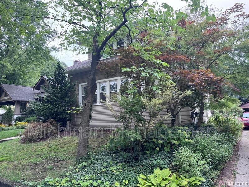 Primary Photo - 37 Devonshire Rd