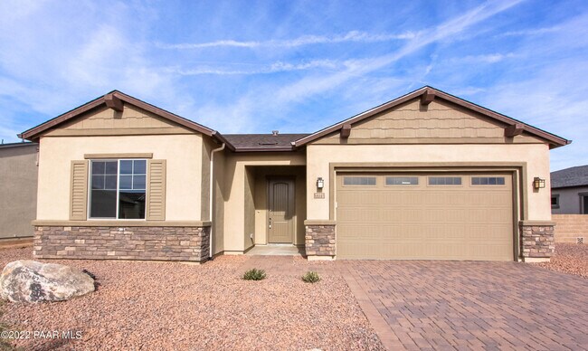 Foto del edificio - 7771 Bella Vista Ln