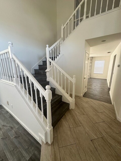 Building Photo - 1217 Zinfandel Dr