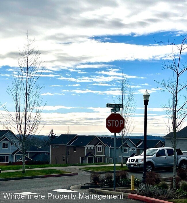 Foto del edificio - 4 br, 3 bath House - 2352 Yulan Walk