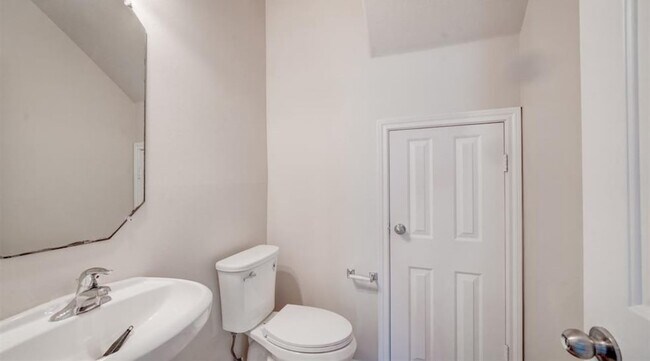 Foto del edificio - 8743 Thistlemoor Ln