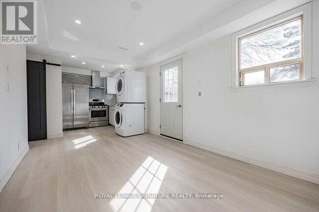 Photo du bâtiment - 54 Tuscarora Dr