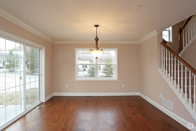 Dining Room - Kings Point Townhomes